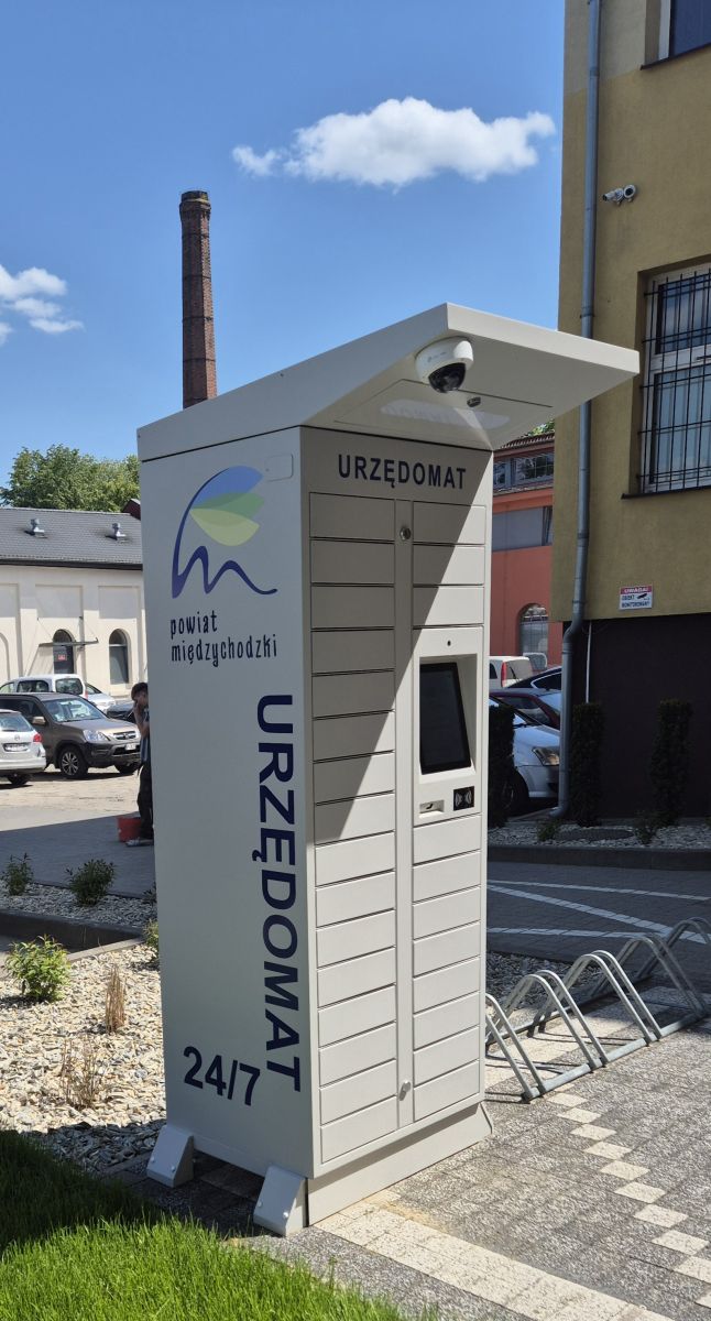 Zdjęcie: URZĘDOMAT W STAROSTWIE POWIATOWYM W MIĘDZYCHODZIE